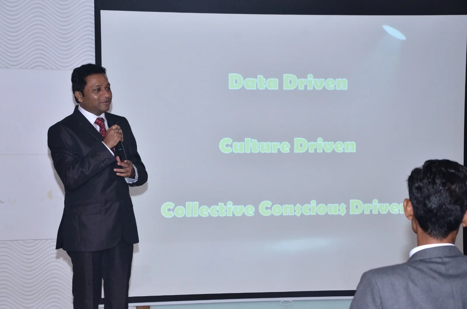 WhatsApp Image 2023-12-18 at 3.50.29 PM (1)